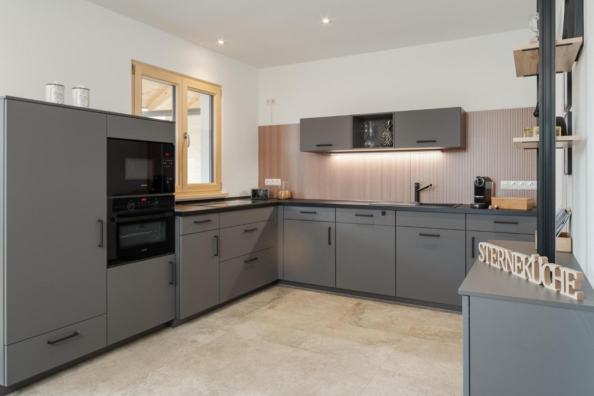 Fenjoy: Ferienapartment In Neubau / Balkon / Bbq Bernau am Chiemsee Buitenkant foto