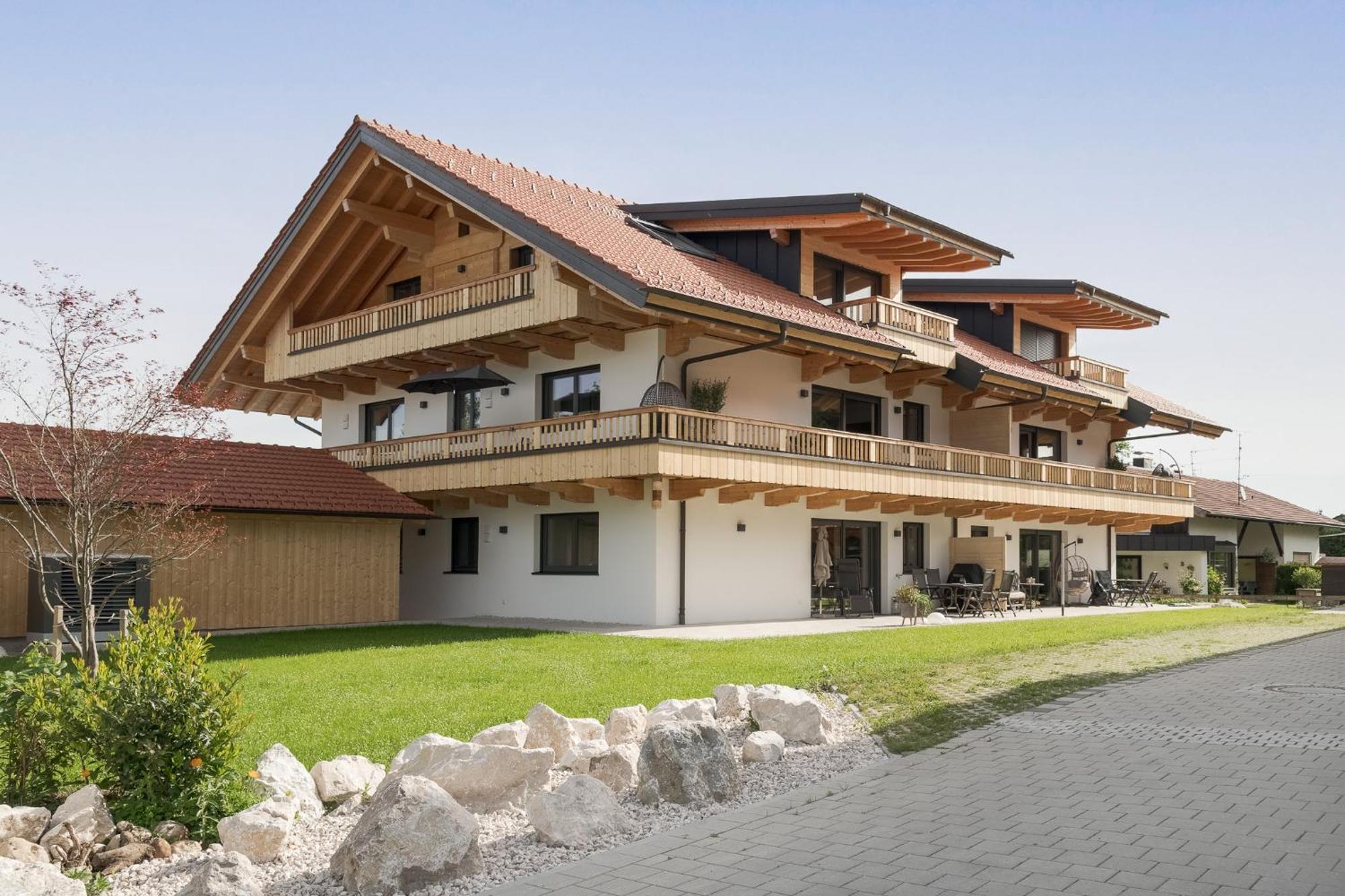 Fenjoy: Ferienapartment In Neubau / Balkon / Bbq Bernau am Chiemsee Buitenkant foto